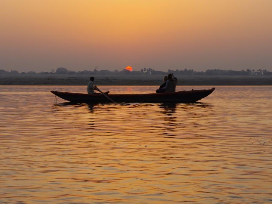 Surya Residency Paying Guest House Varanasi Ngoại thất bức ảnh